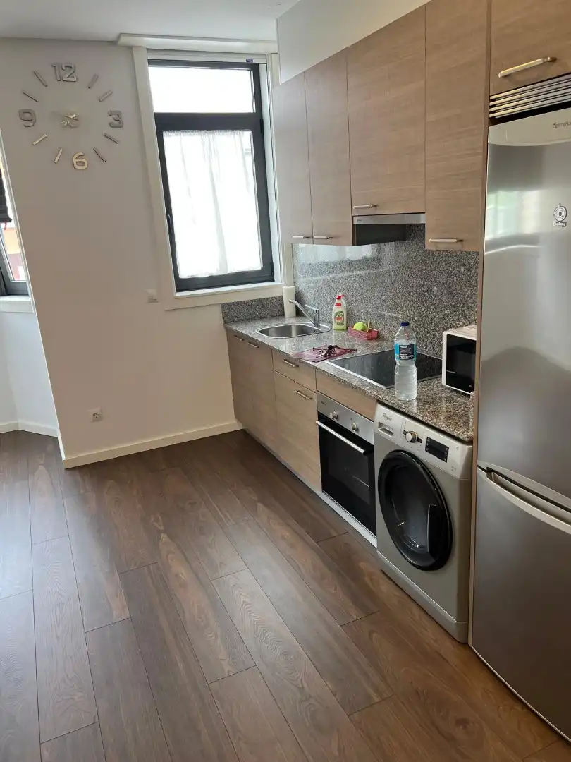 Cocina de Apartamento de alquiler en A Coruña Capital  con Calefacción