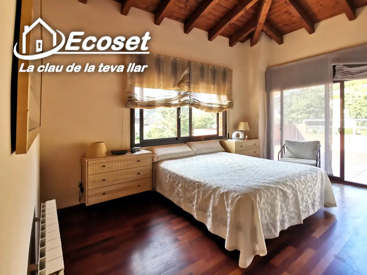 Bedroom of Houses for sale in Corbera de Llobregat  with Heating, Private garden and Parquet flooring