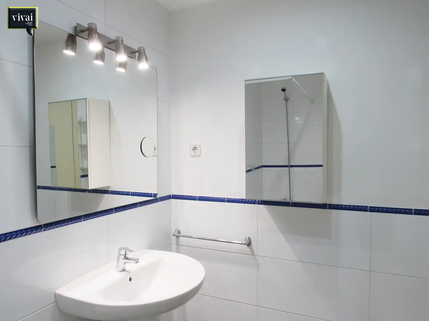 Baño de Piso en venta en Madrid con Aire acondicionado, Calefacción y Parquet
