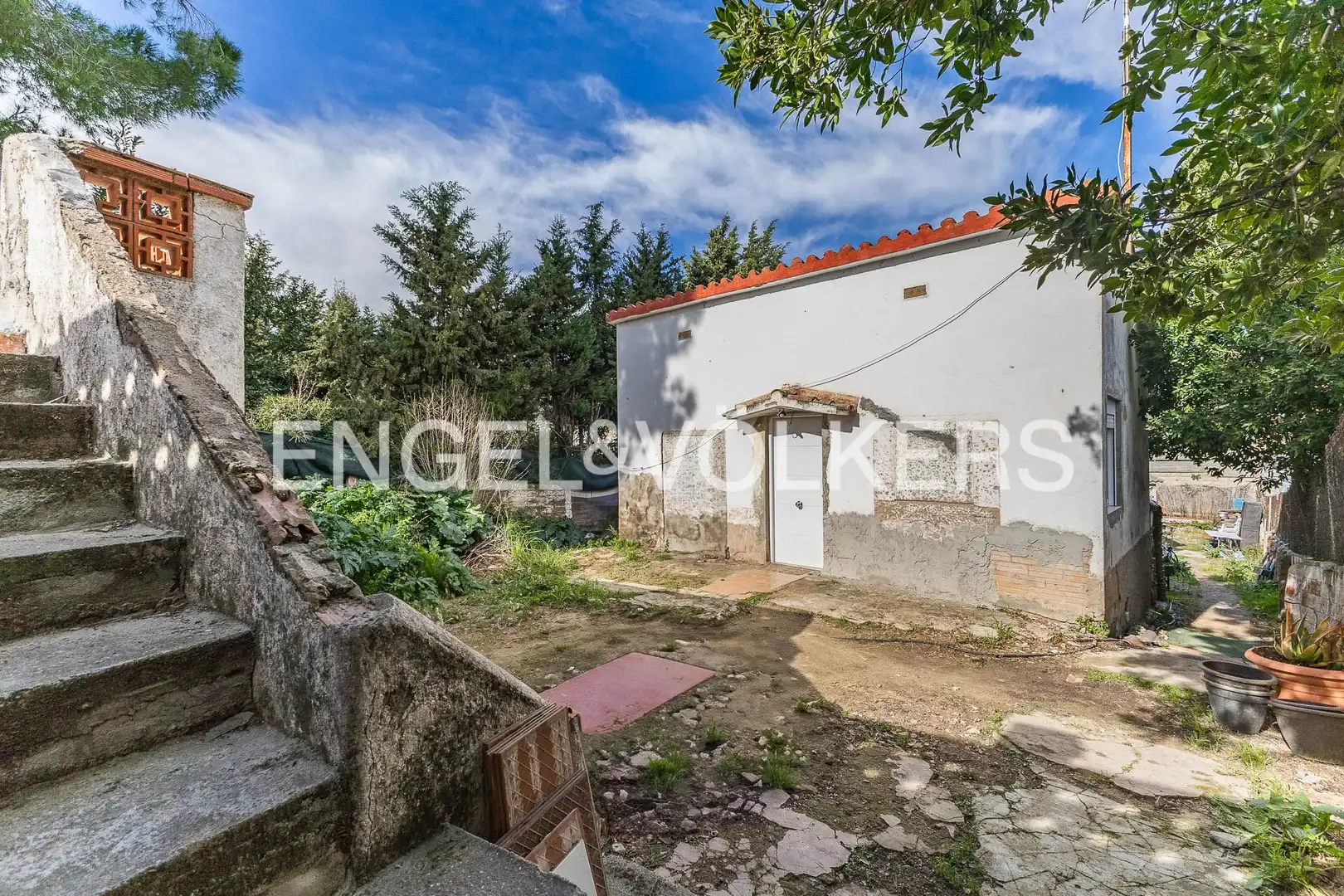 Vista exterior de Casa o chalet en venta en Palau-solità i Plegamans con Aire acondicionado, Calefacción y Jardín privado