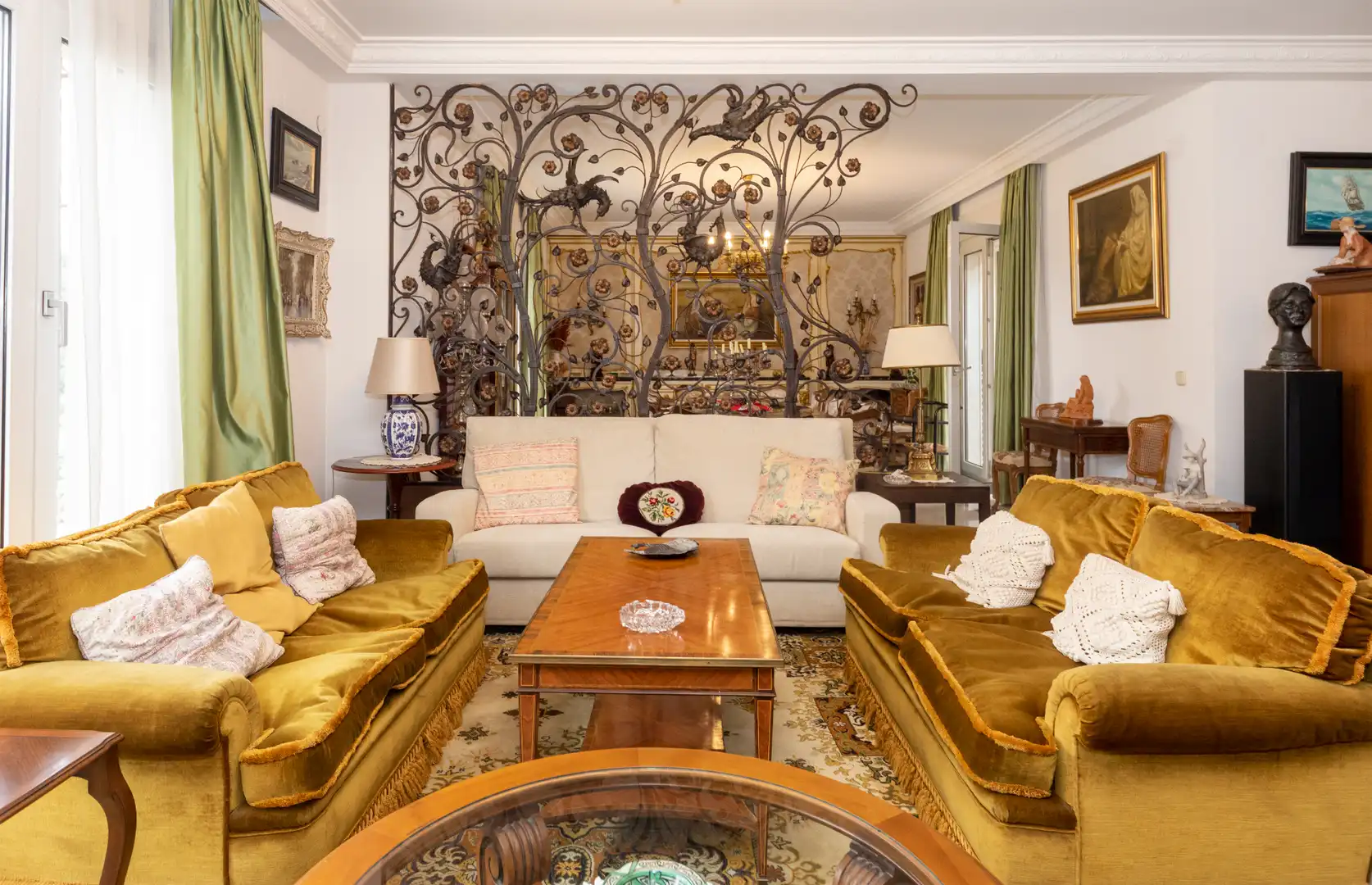 Sala de estar de Casa o chalet en venta en Málaga con Aire acondicionado, Calefacción y Jardín privado