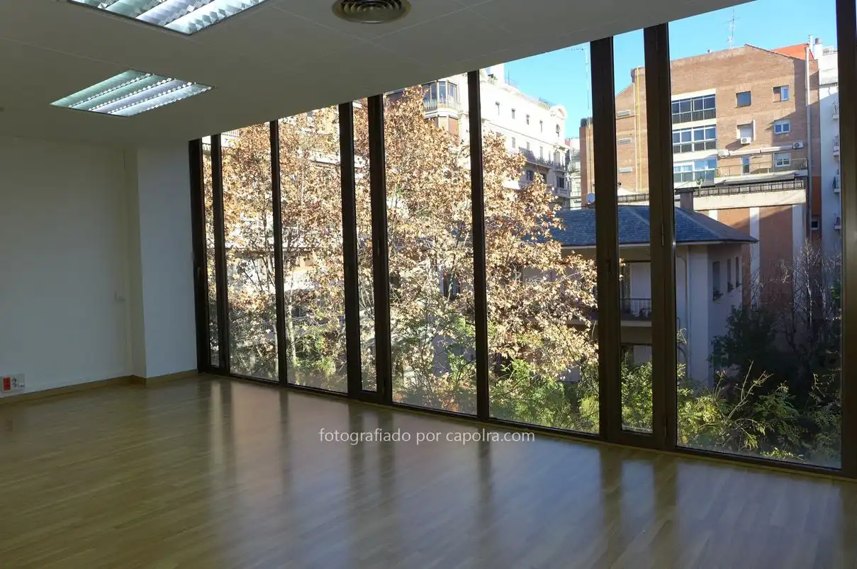 Oficina de lloguer en Barcelona amb Aire condicionat i Calefacció