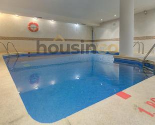 Swimming pool of Flat to rent in  Madrid Capital  with Air Conditioner, Heating and Parquet flooring