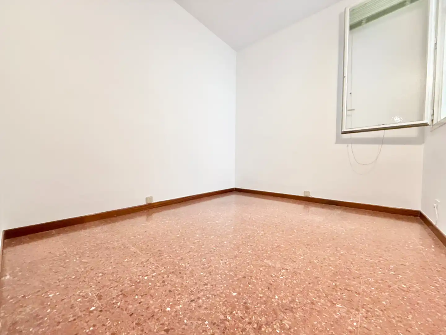 Bedroom of Flat for sale in Sant Just Desvern  with Air Conditioner, Heating and Parquet flooring