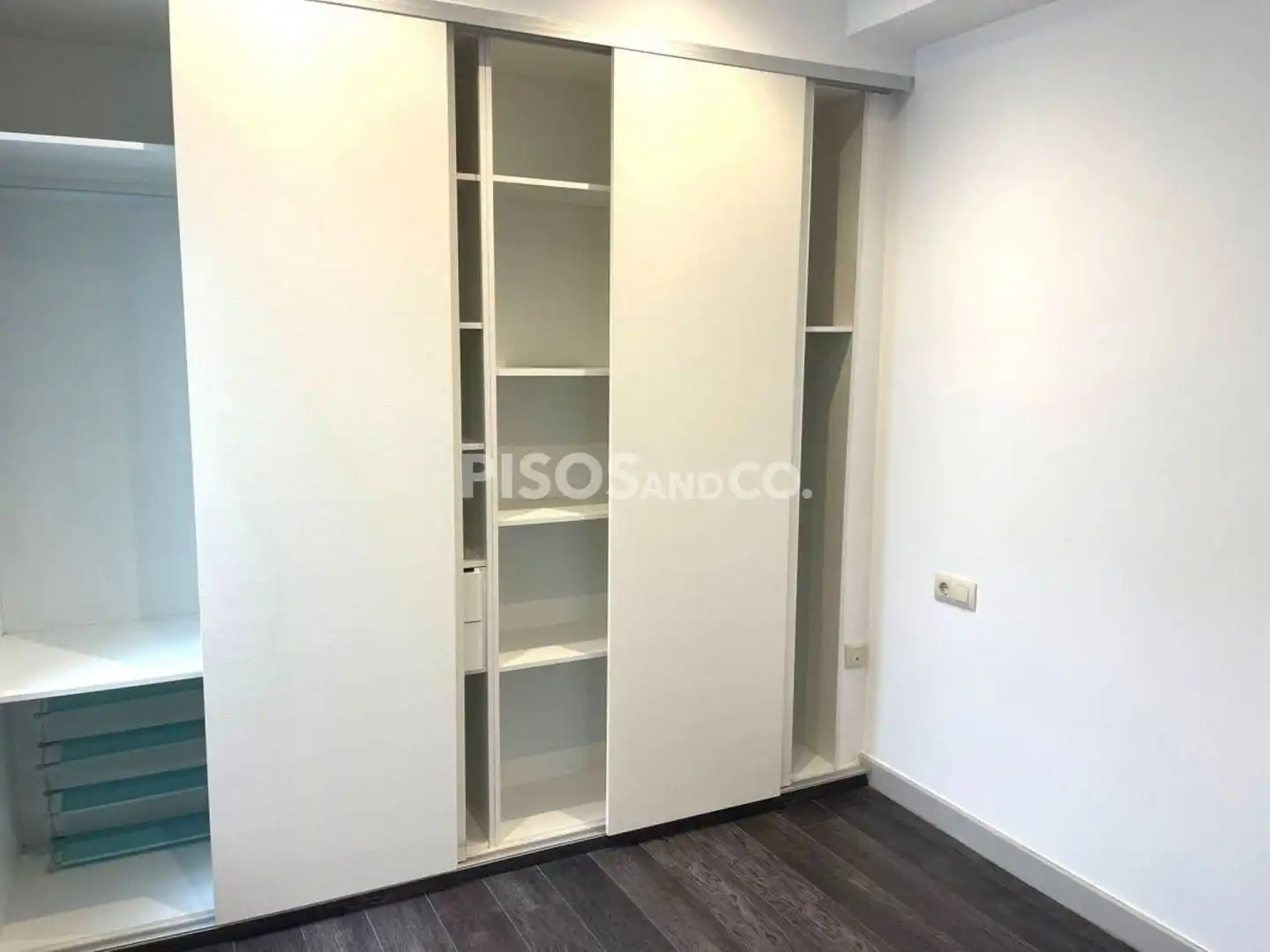 Habitación de Piso en venta en A Coruña Capital  con Calefacción y Amueblado