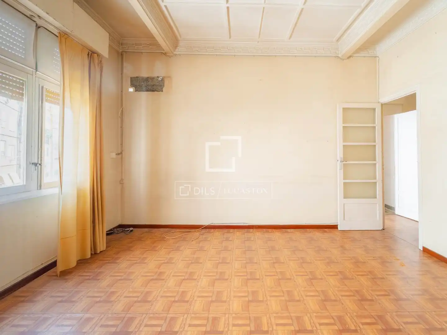 Sala d'estar de Pis en venda en Valencia amb Balcó