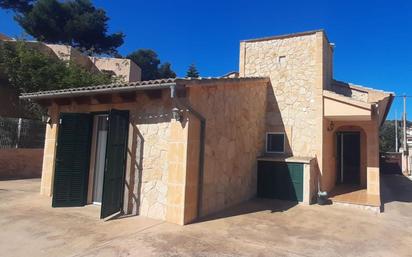 Vista exterior de Casa o xalet en venda en Calvià amb Aire condicionat, Calefacció i Traster