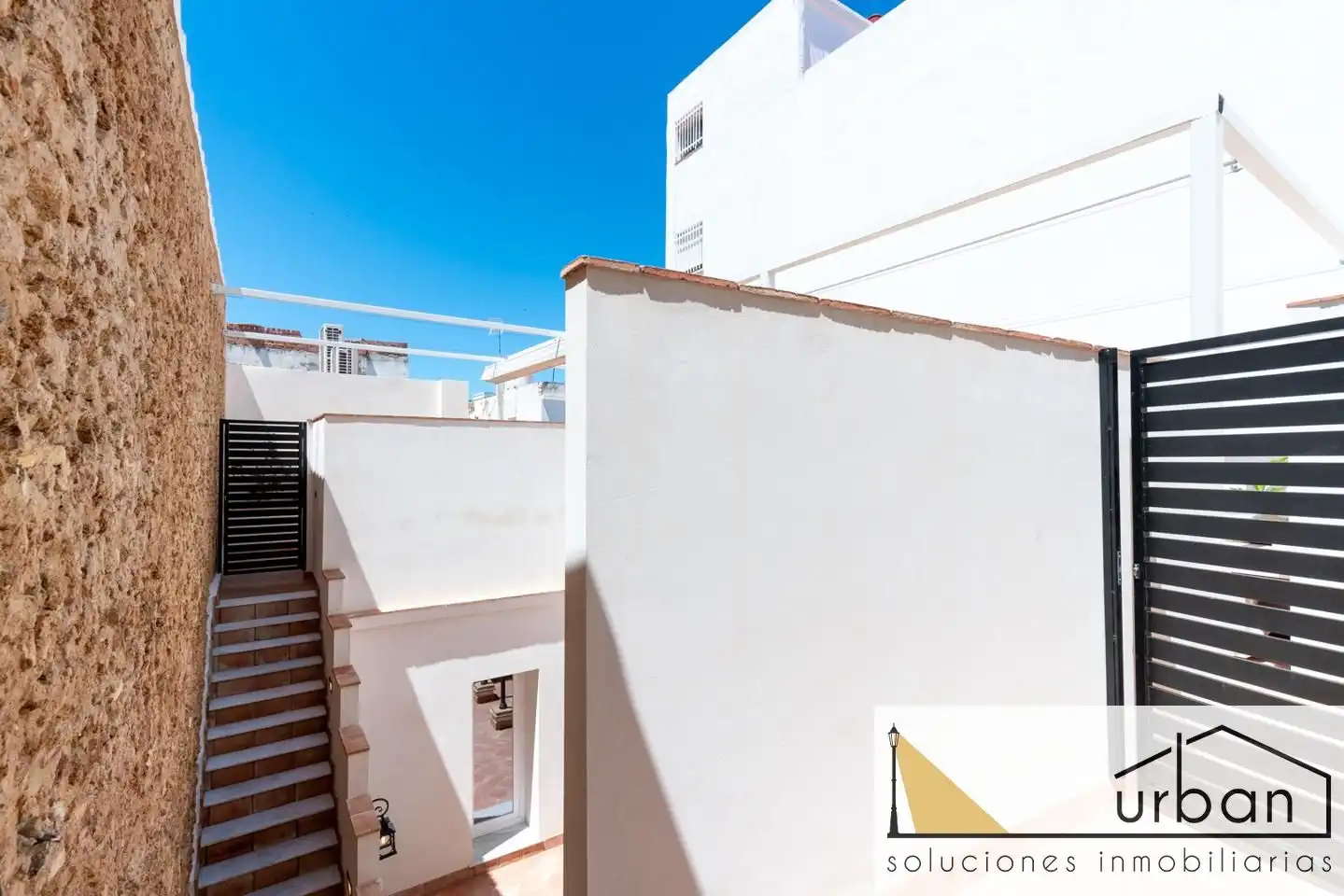 Balcony of Houses for sale in Chipiona  with Private garden