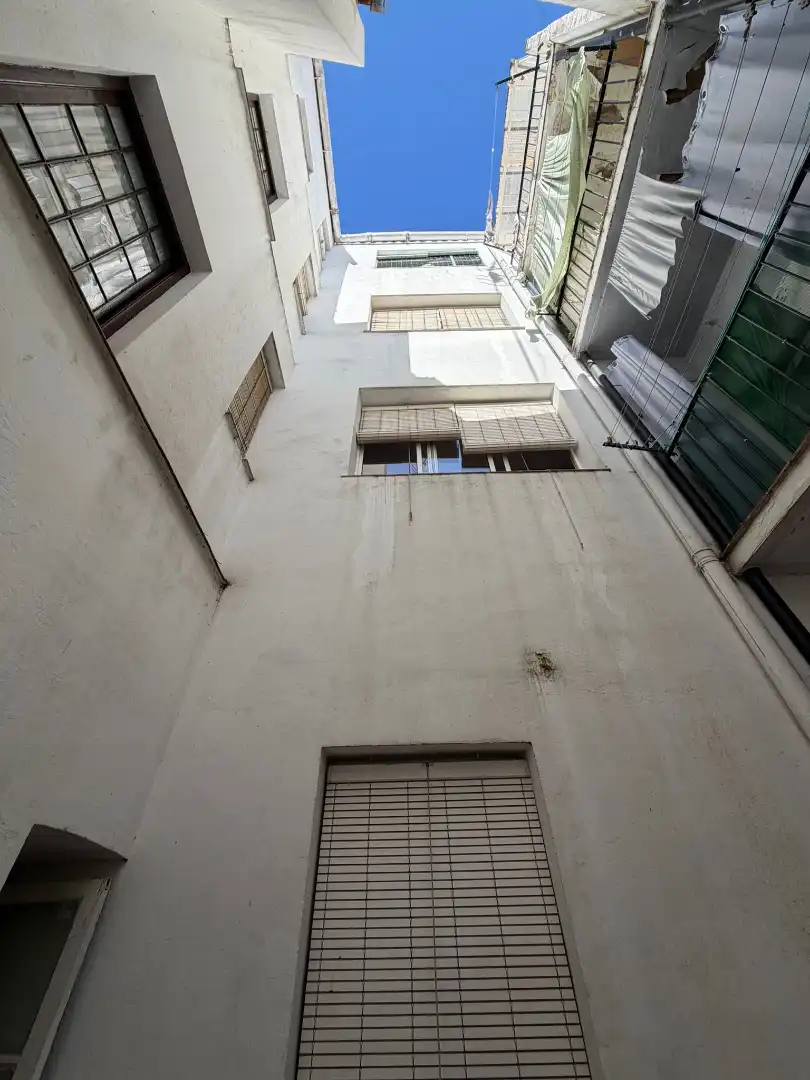 Außenansicht von Gebäude zum Verkauf in Badajoz