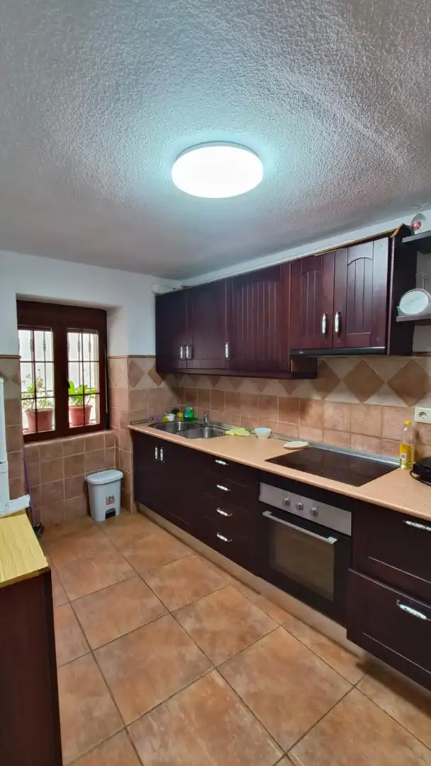 Kitchen of Houses for share in Jaén  with Air Conditioner, Private garden and Terrace