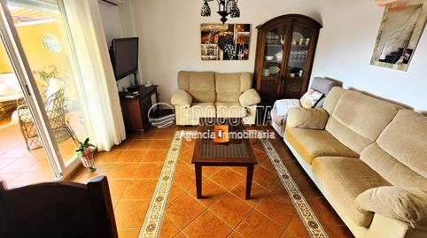 Foto 2 de Casa adosada en venta en Calle Carretera Malaga-almeria, Velilla - Velilla Taramay, Almuñécar