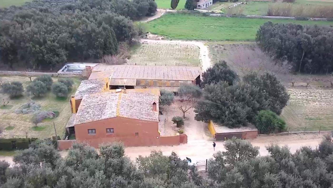 Finca rústica en venta en Palafrugell con Aire acondicionado, Calefacción y Jardín privado