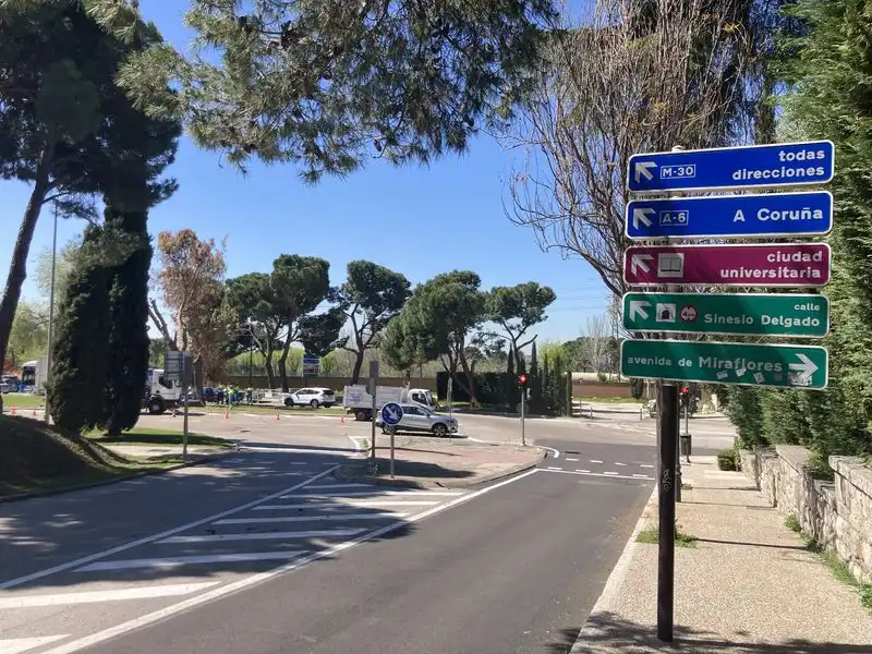 Vista exterior de Residencial en venta en Madrid