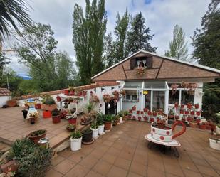 Terrassa de Casa o xalet en venda en Alberite amb Calefacció, Jardí privat i Piscina