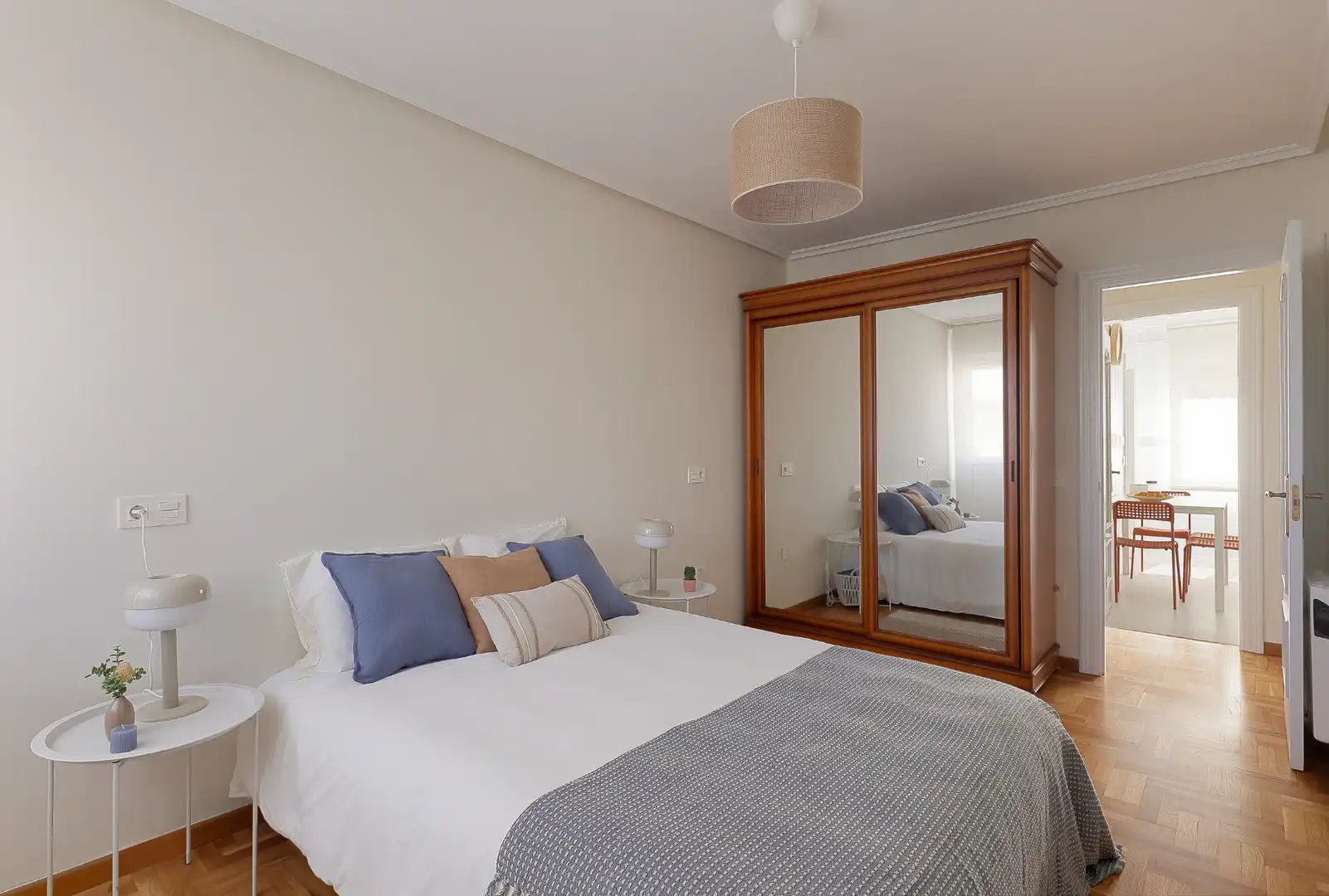 Habitación de Piso de alquiler en Avilés con Calefacción, Parquet y Terraza