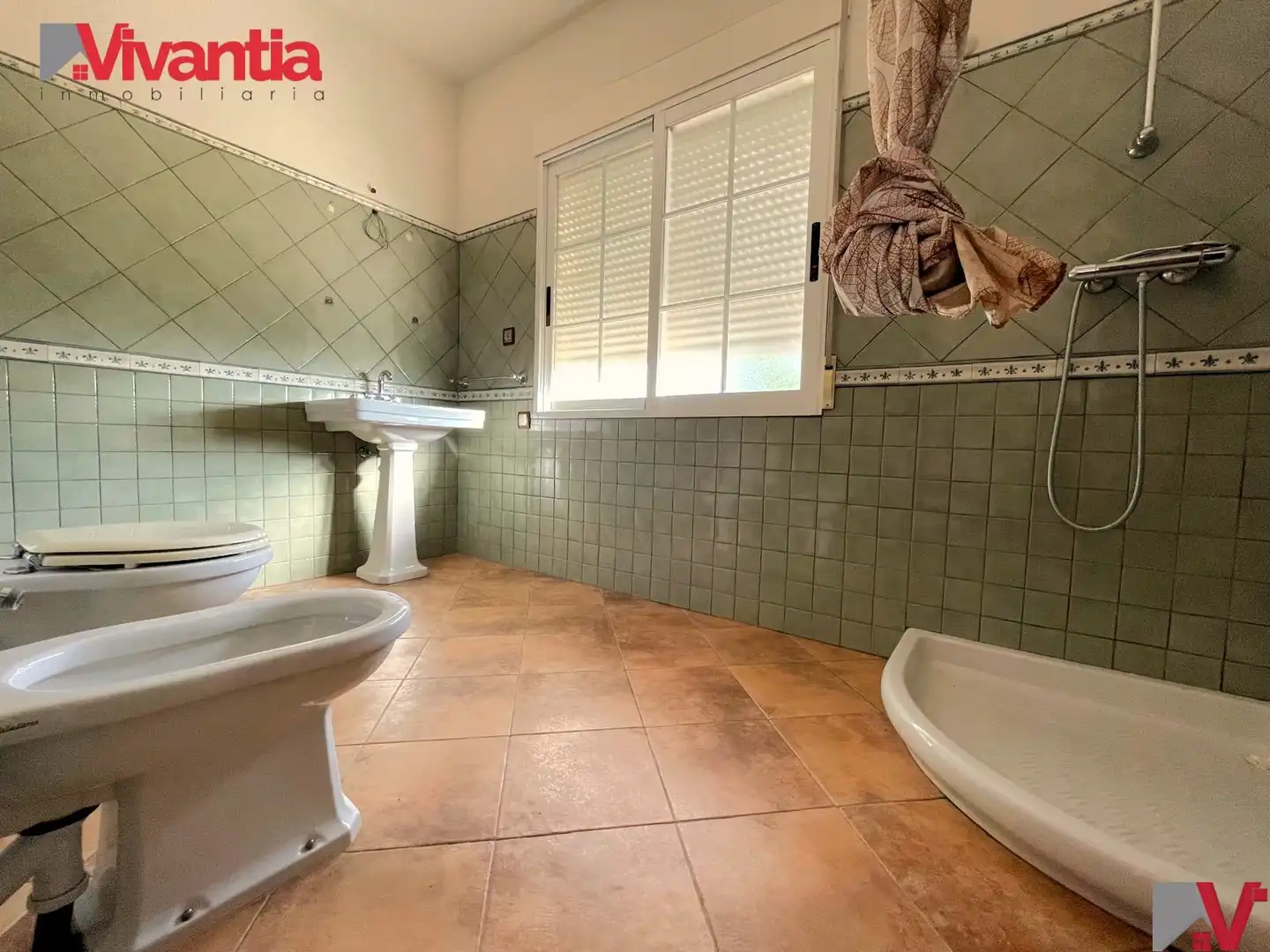 Bany de Casa o xalet en venda en Lorca amb Aire condicionat, Calefacció i Jardí privat