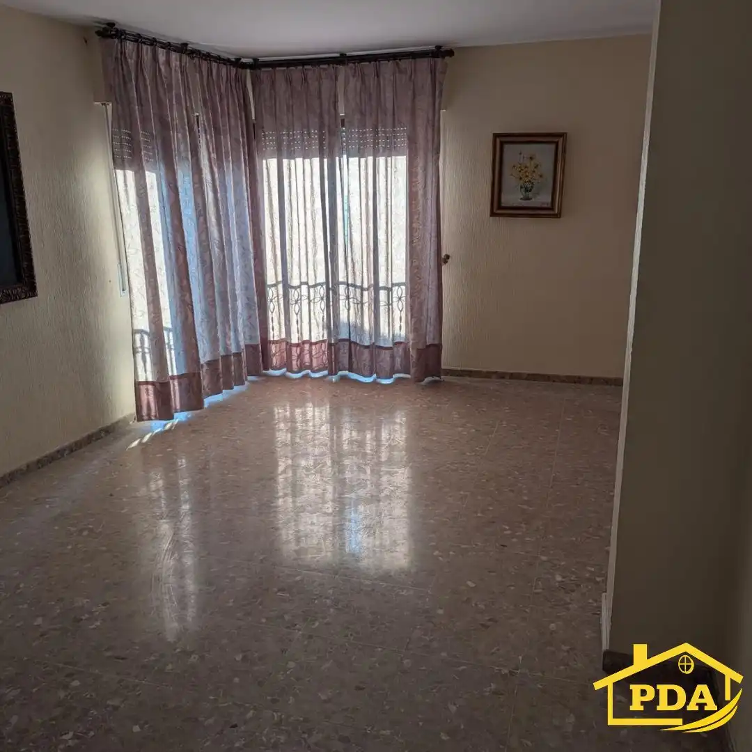 Flat for sale in Palma del Río, imagen 4