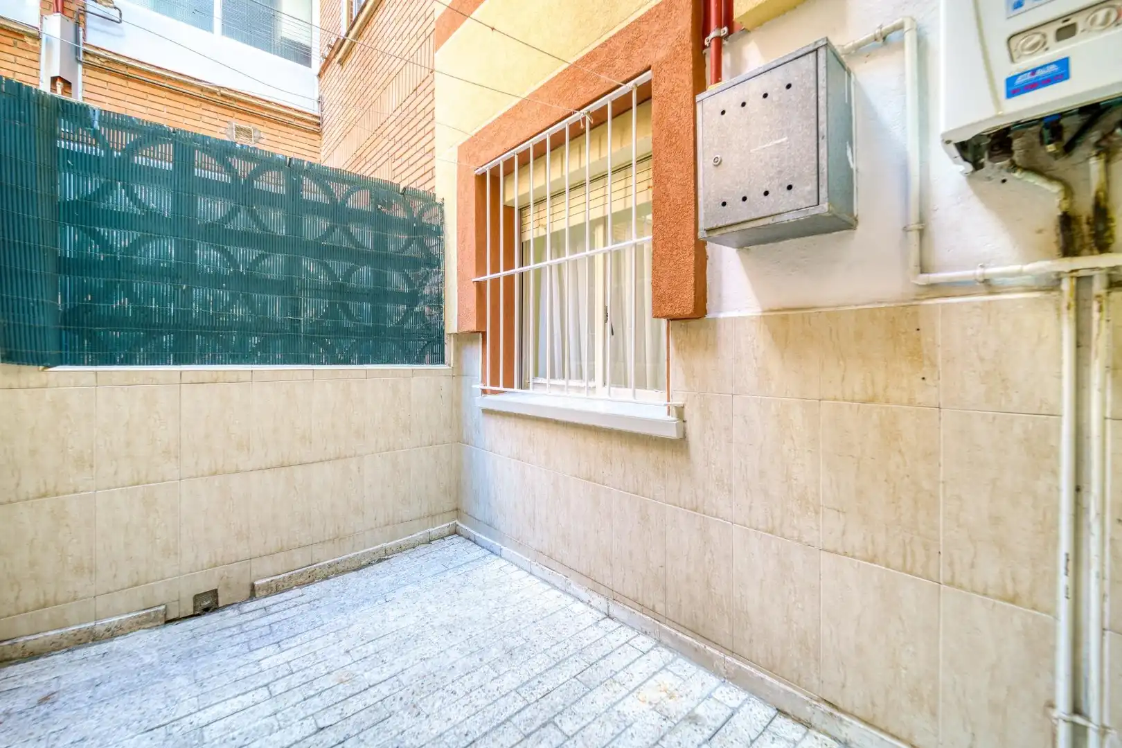 Vista exterior de Piso en venta en Getafe con Calefacción y Terraza