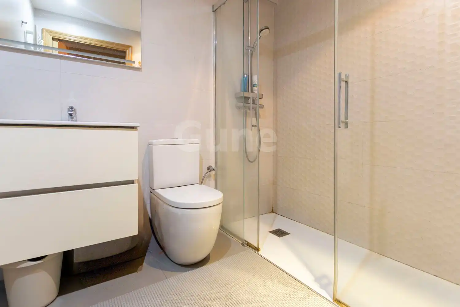 Baño de Piso en venta en Beasain con Calefacción