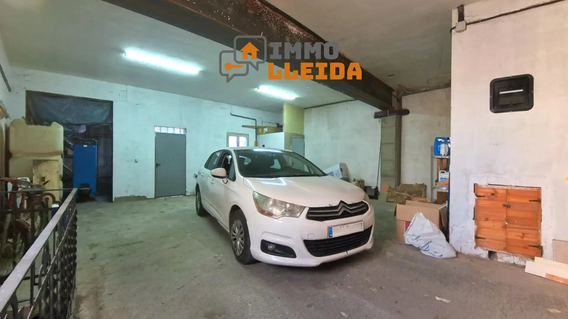 Parking de Piso en venta en Térmens con Calefacción, Terraza y Trastero