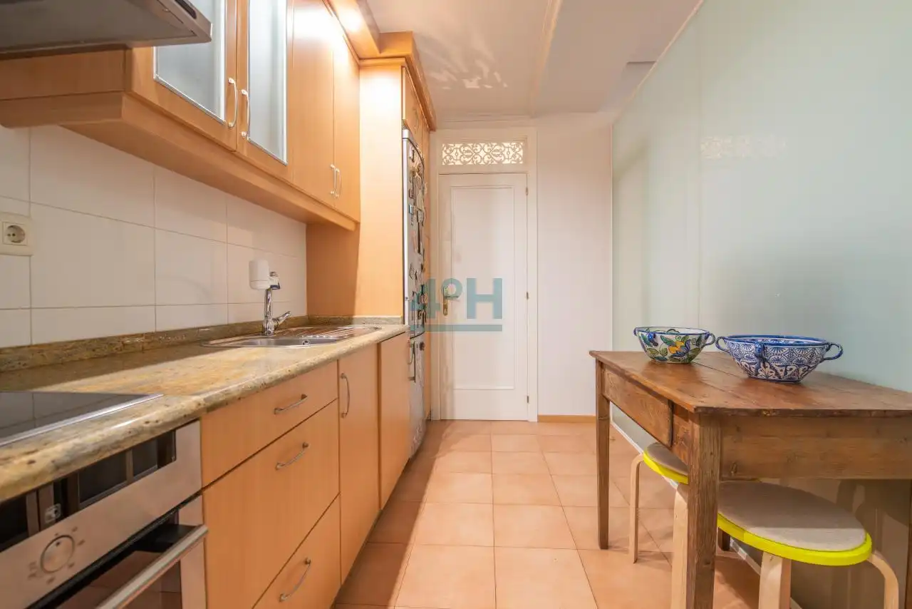 Kitchen of Apartments for rent in Ourense Capital   with Heating, Furnished and Balcony