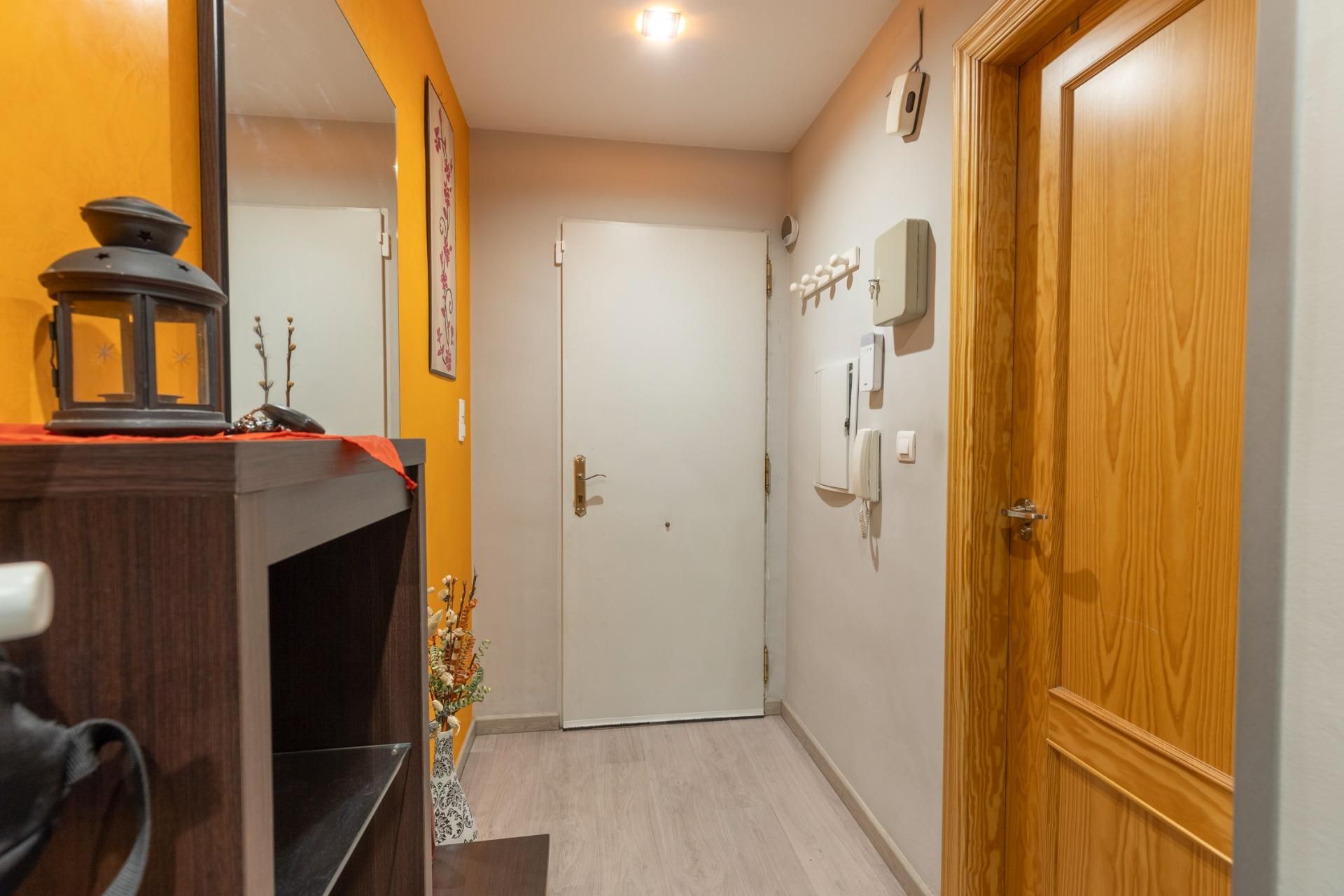 Single-family semi-detached for sale in Vegas del Genil