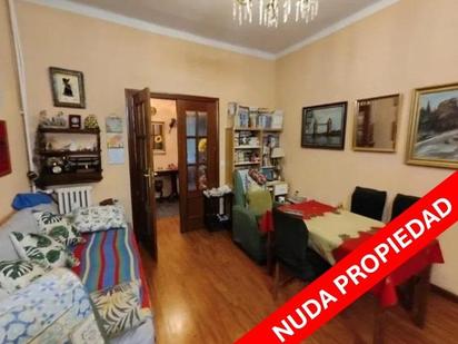 Flat for sale in  Antonio Toledano, Fuente del Berro