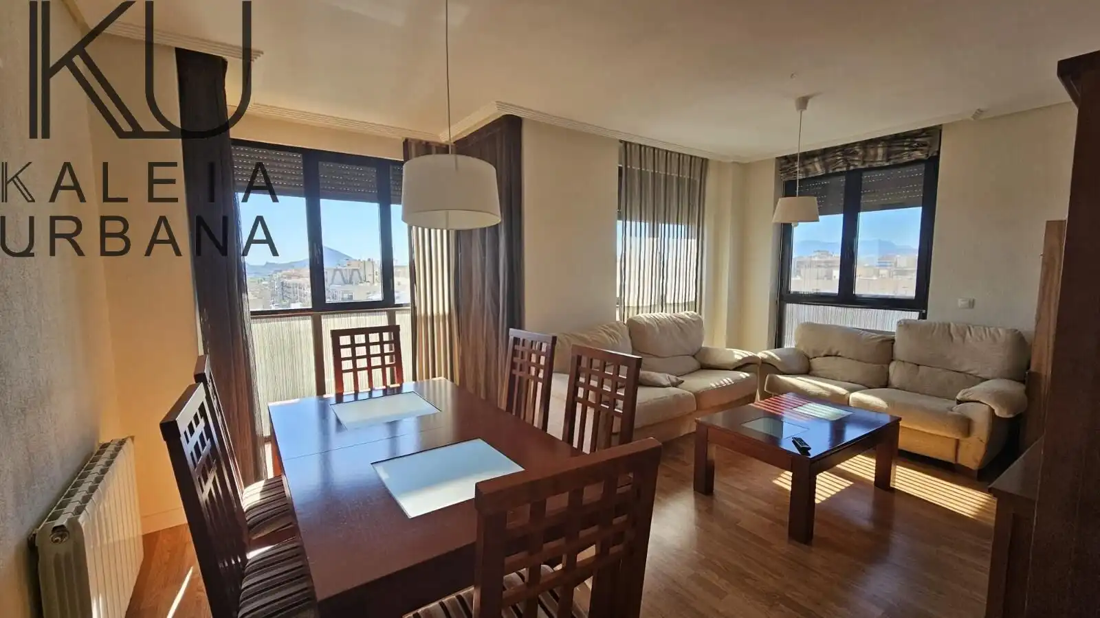 Living room of Flat for sale in San Vicente del Raspeig / Sant Vicent del Raspeig  with Air Conditioner, Storage room and Community pool