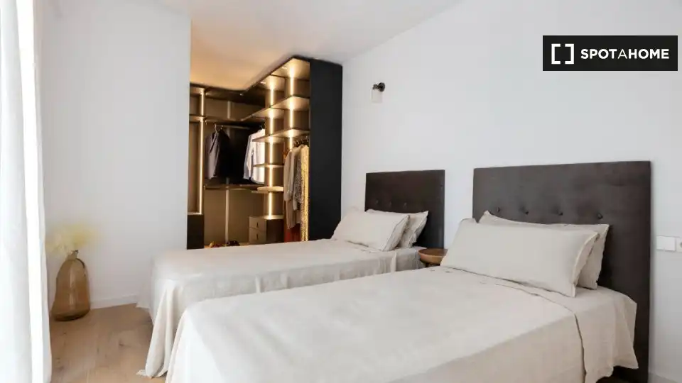Flat with terrace to rent in Ciutat Vella, imagen 16
