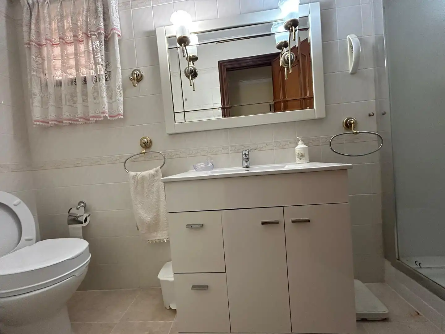Baño de Piso en venta en Benetússer con Aire acondicionado, Calefacción y Trastero