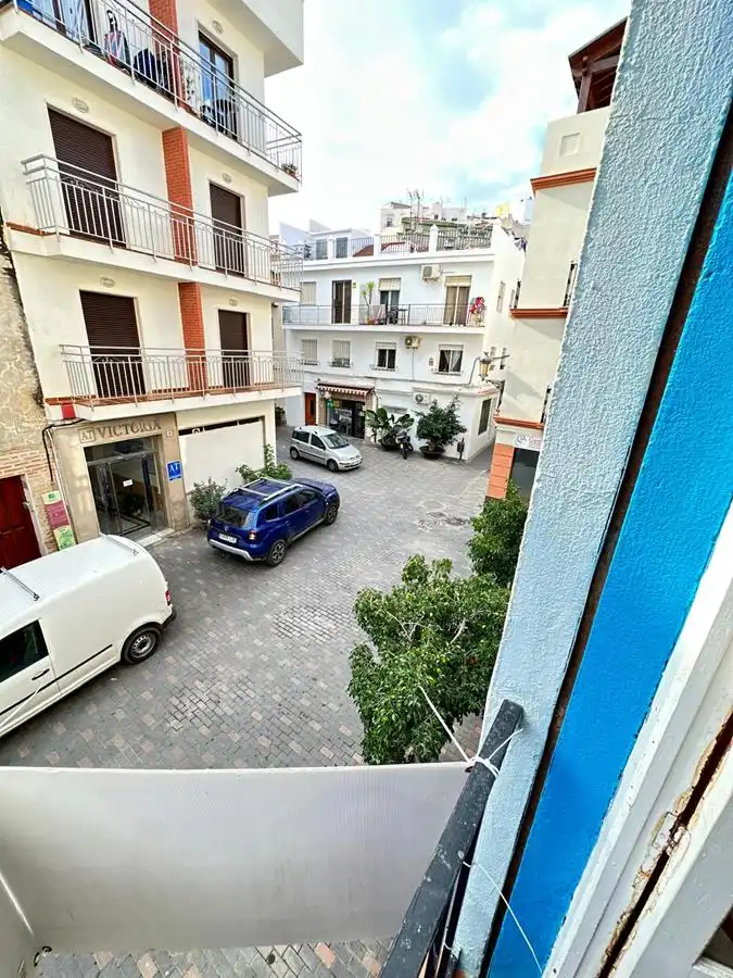 Außenansicht von Wohnung zum Verkauf in Almuñécar mit Möbliert, Waschmaschine und Mikrowelle