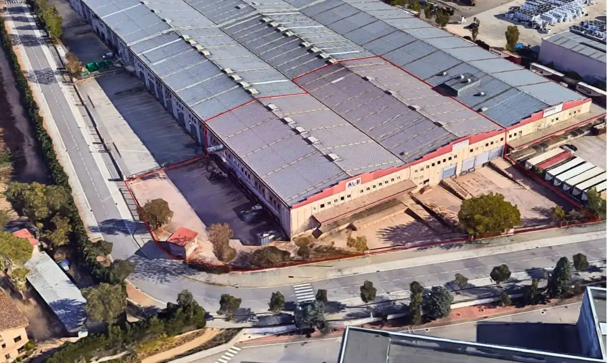 Vista exterior de Nau industrial de lloguer en Parets del Vallès