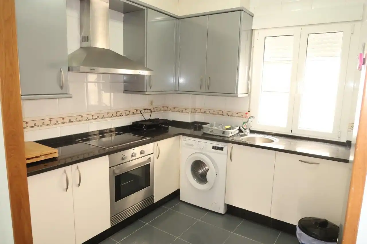 Kitchen of Flat for rent in A Coruña Capital   with Parquet flooring and Furnished