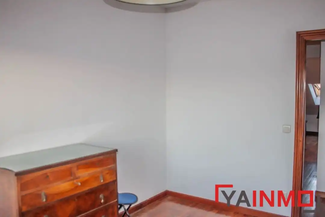 Bedroom of Duplexes for sale in La Puebla de Arganzón   with Heating, Storage room and Balcony