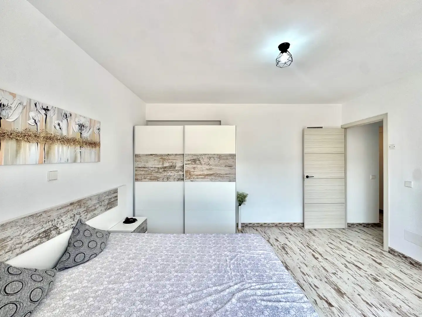 Schlafzimmer von Wohnung zum Verkauf in Gandia mit Klimaanlage, Abstellraum und Balkon