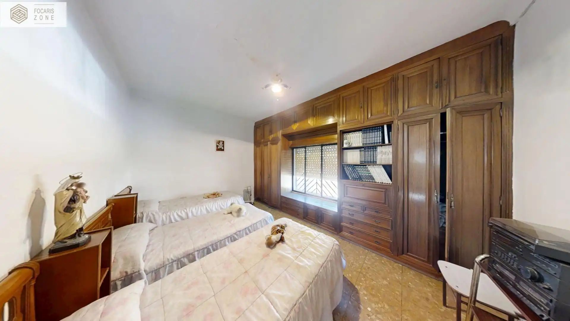 Bedroom of Detached homes for sale in Málaga  with Private garden, Terrace and Furnished