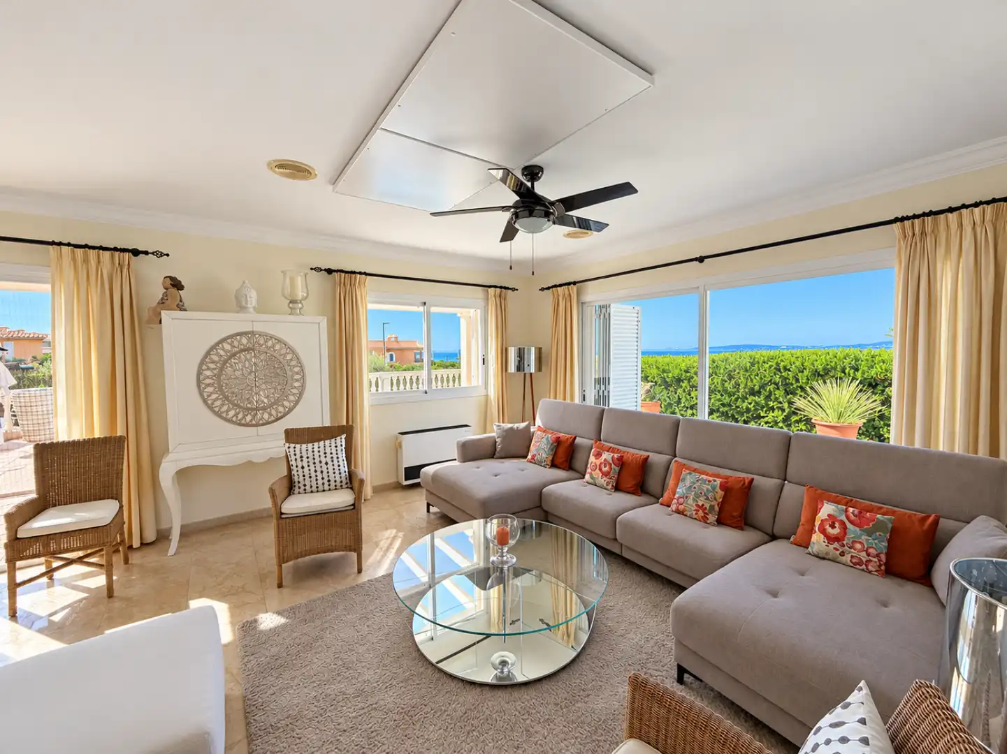 Living room of Houses for sale in Son Verí