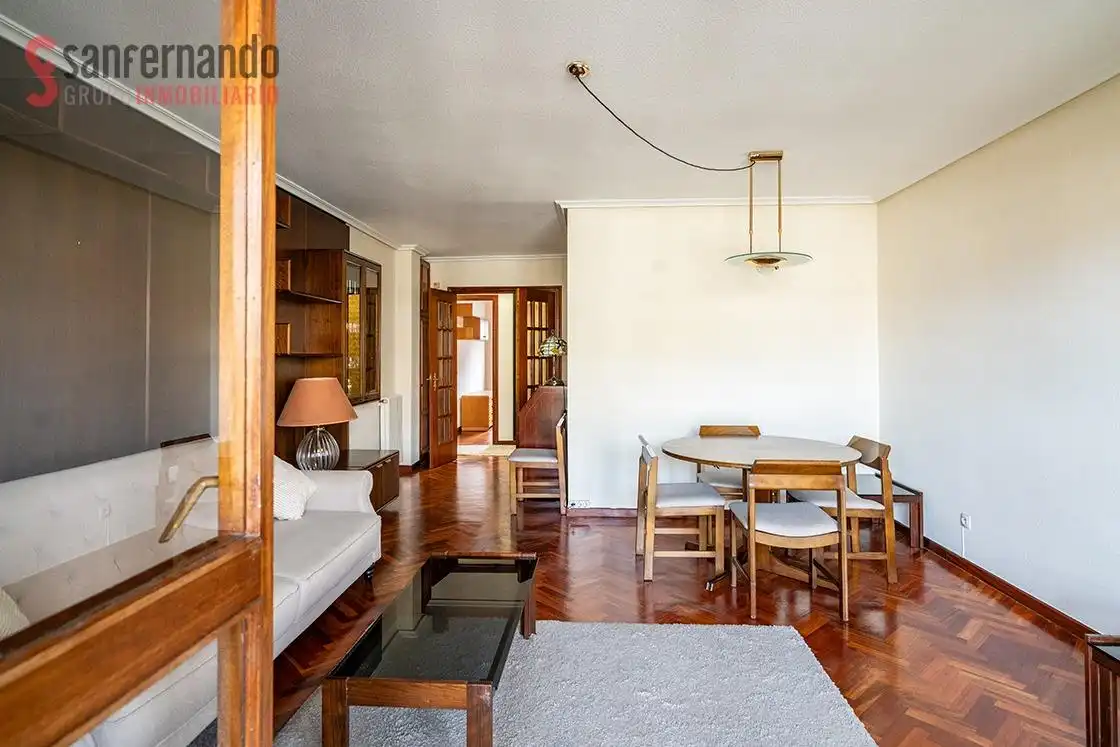 Wohnzimmer von Wohnung zum Verkauf in Santander mit Heizung, Parkett und Abstellraum
