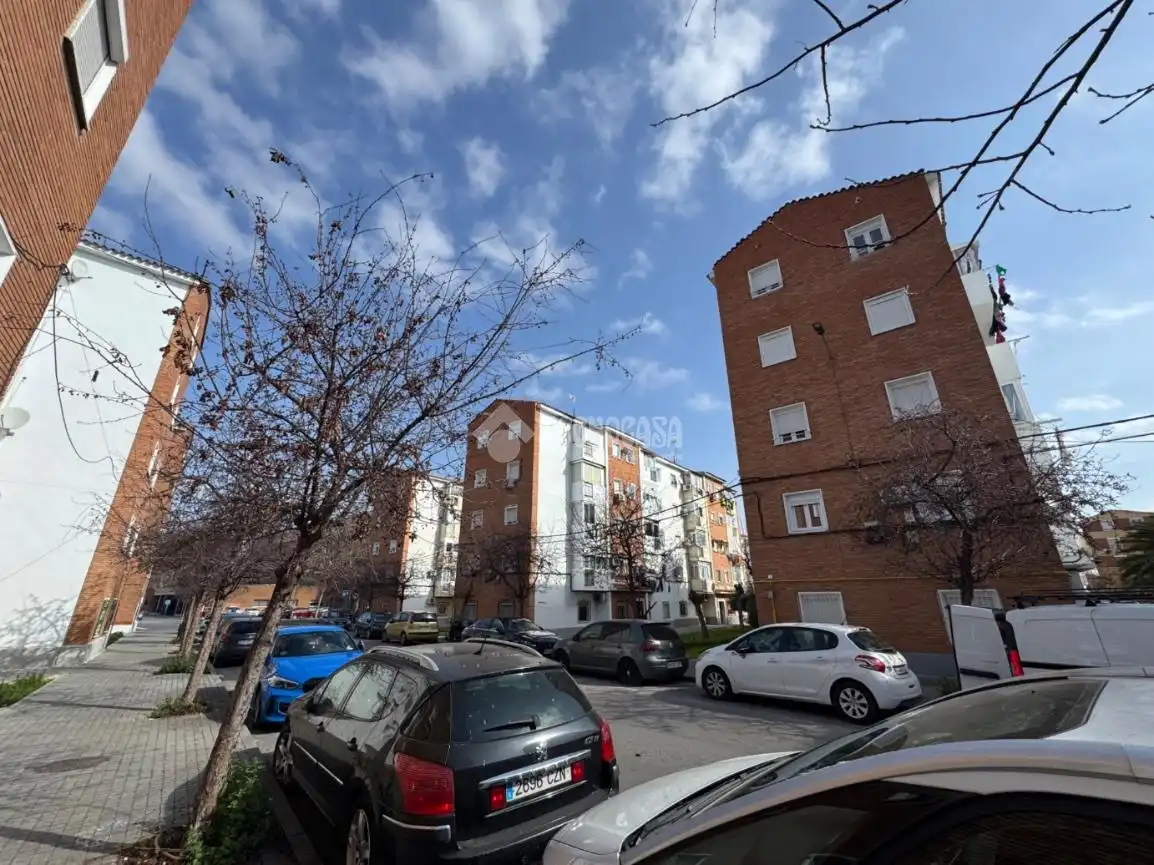 Vista exterior de Piso en venta en Aranjuez