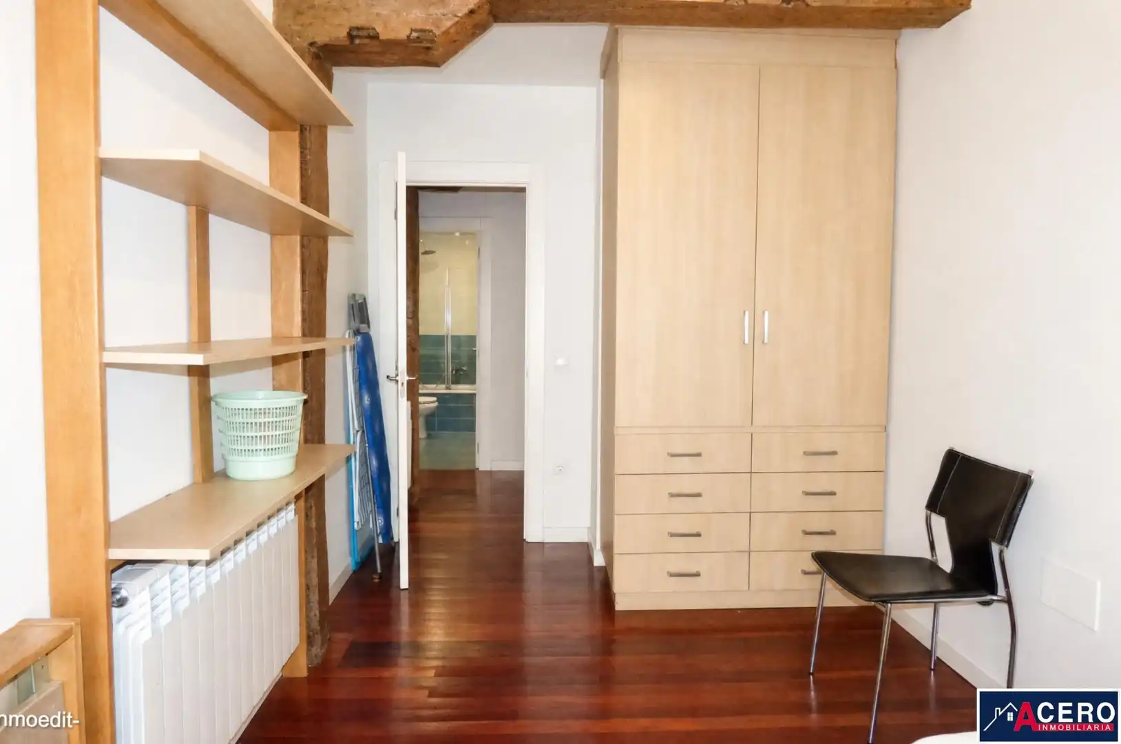 Habitación de Piso en venta en Santander con Parquet y Amueblado