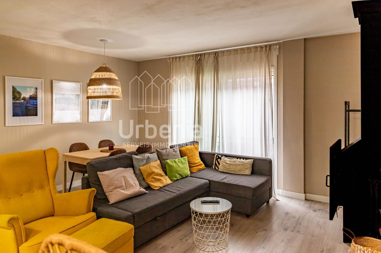 Exterior view of Flat for sale in Sant Iscle de Vallalta  with Heating, Terrace and Storage room