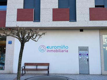 Local commercial à vendre à Rúa Rosalía de Castro