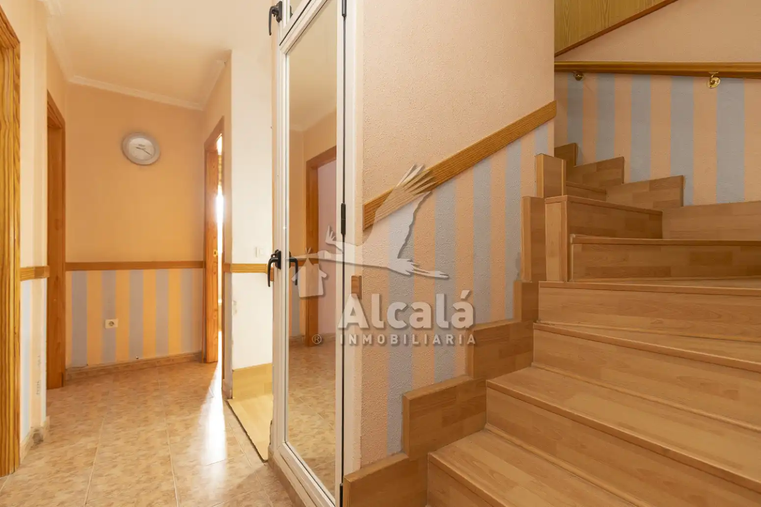 Casa amb terrassa en venda a Villanueva de la Torre, imagen 37
