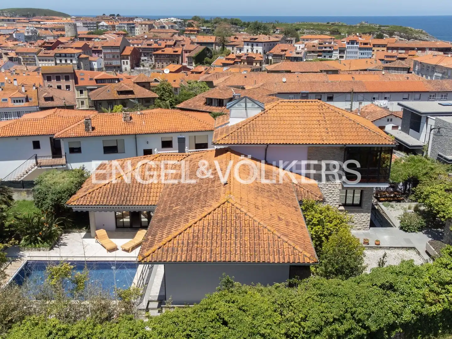 Exterior view of Houses for sale in Llanes  with Heating, Private garden and Terrace
