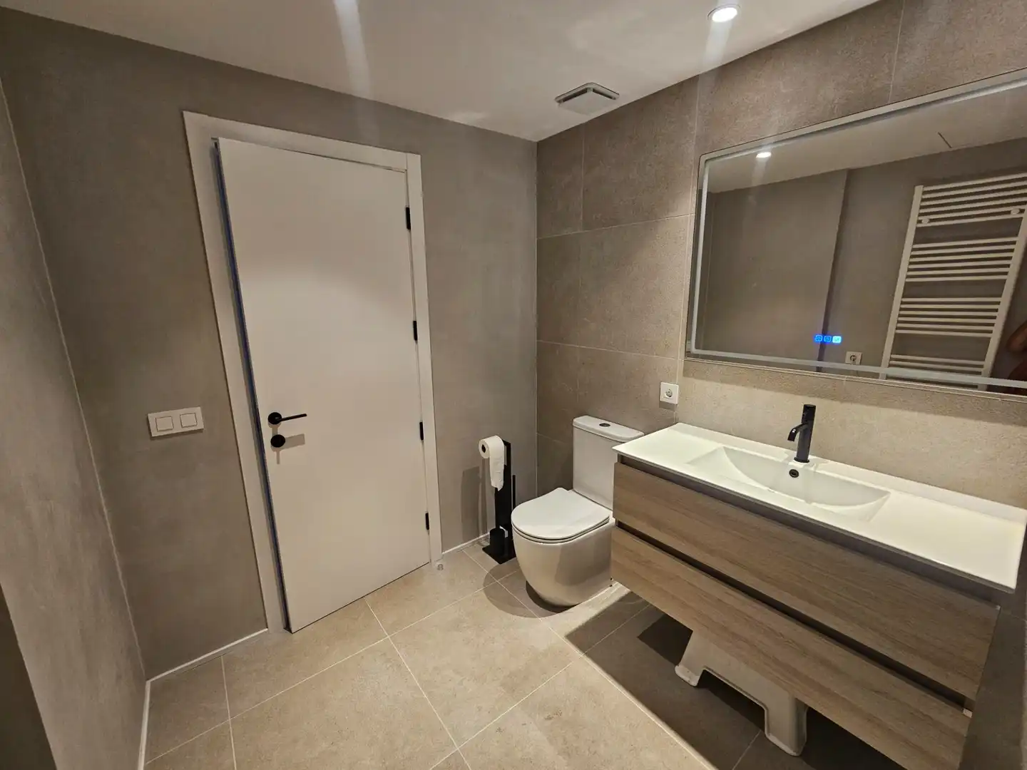 Baño de Piso en venta en  Palma de Mallorca con Aire acondicionado, Parquet y Trastero