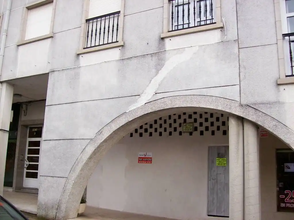 Business premises for sale in Noia, imagen 3