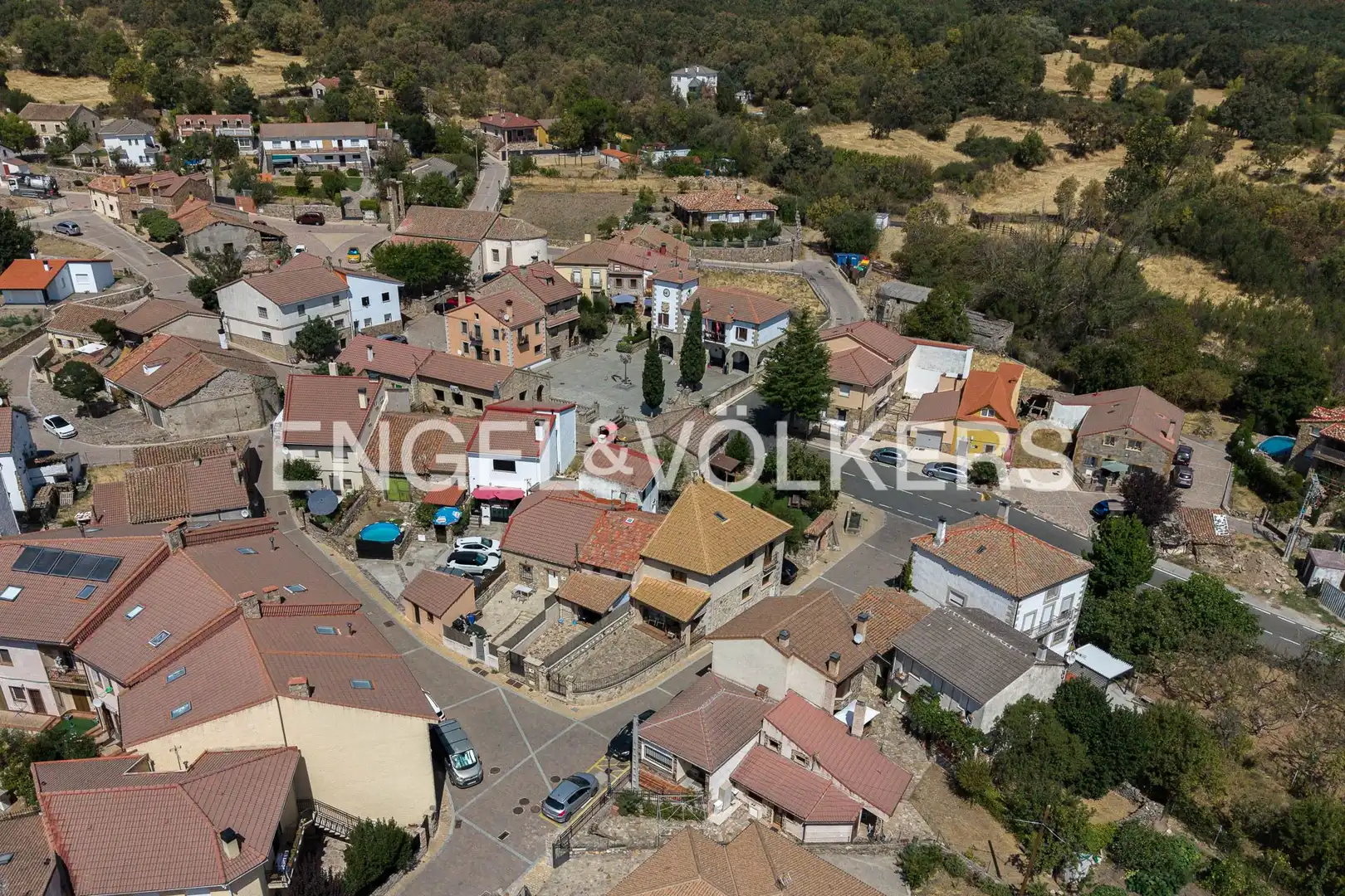Adossat amb terrassa en venda a Navarredonda y San Mamés, imagen 37