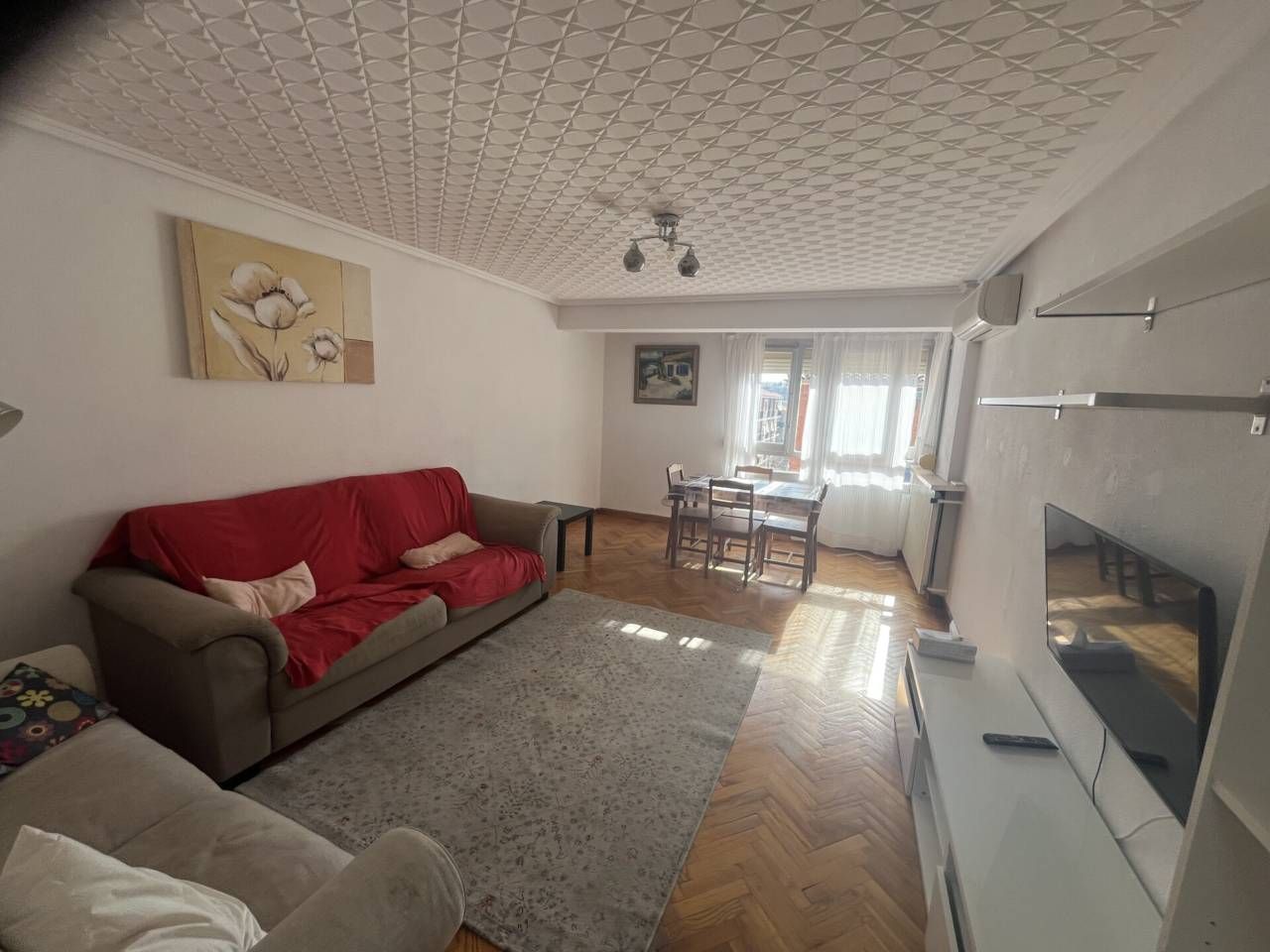 Living room of Flat to rent in Alcañiz  with Heating, Parquet flooring and Furnished