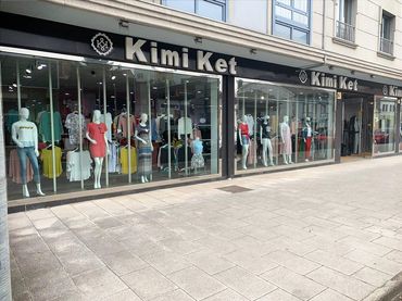 Local comercial en venta en Avenida FINISTERRE