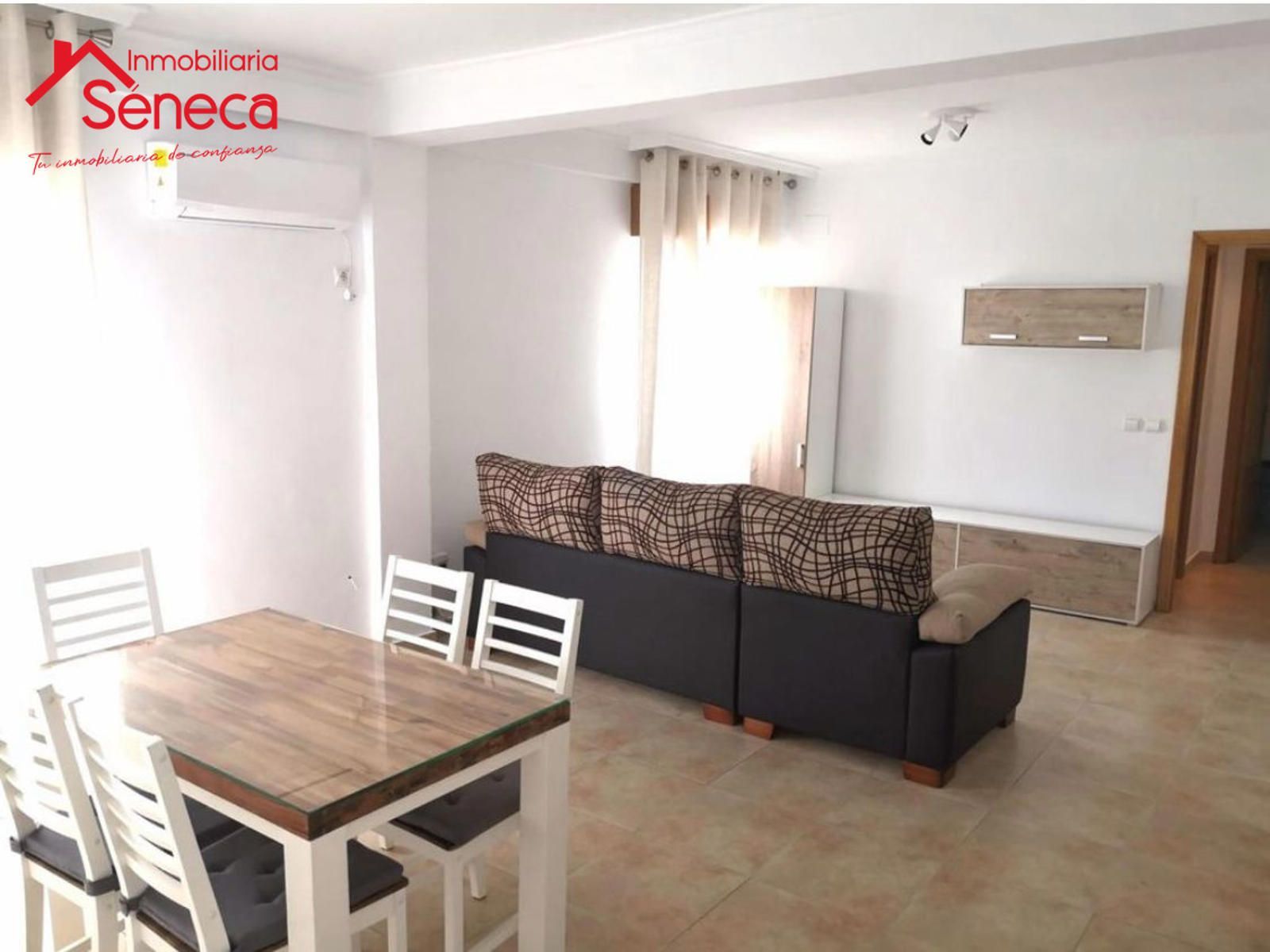 Flat for sale in PASAJE SAN SEBASTIAN, Huerta de la Reina - Trassierra